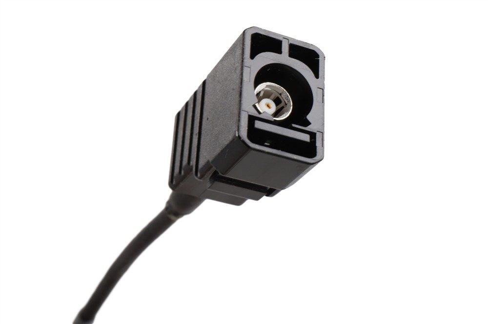 GM Genuine Parts GPS Navigation System and Digital Radio Antenna Cable Kit 84682030 — image 4